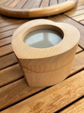 Lade das Bild in den Galerie-Viewer, Urne Foto PARAHI