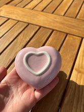 Lade das Bild in den Galerie-Viewer, dessous urne coeur ceramique