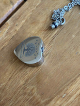 Lade das Bild in den Galerie-Viewer, ouverture collier urne
