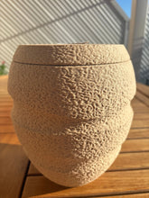 Ladda upp bild till gallerivisning, Urne funéraire biodégradable - photo 2