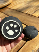 Lade das Bild in den Galerie-Viewer, dessous urne funeraire chat patte noire