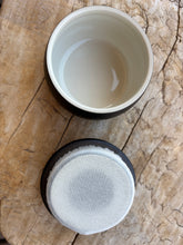 Lade das Bild in den Galerie-Viewer, urne funeraire chat ouverte
