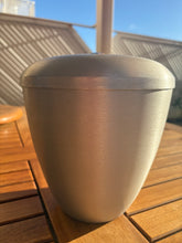 Load image into Gallery viewer, urne funeraire galaxy
