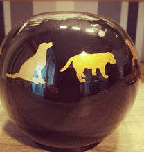 Lade das Bild in den Galerie-Viewer, Keramikkugel-Hundeurne
